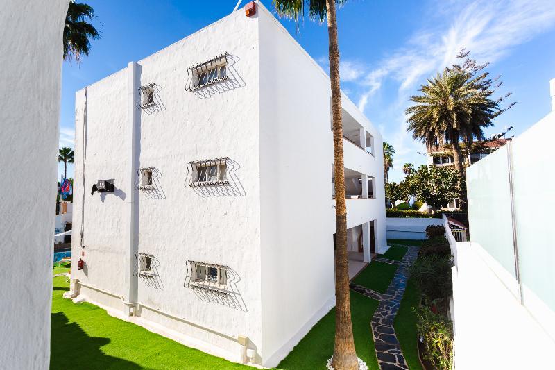 Atlantic Sun - Gay Men Only Hotell 3*