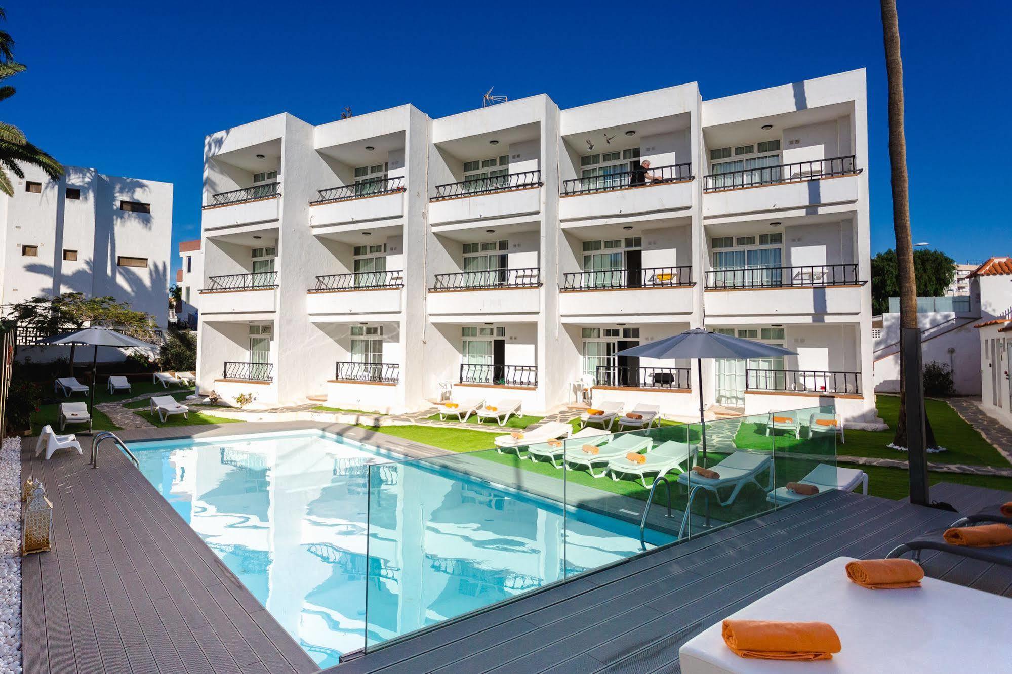 Hotell Atlantic Sun - Gay Men Only
